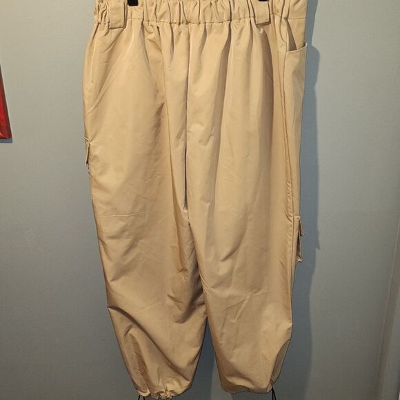 Rue 21  - Picture 6 of 7